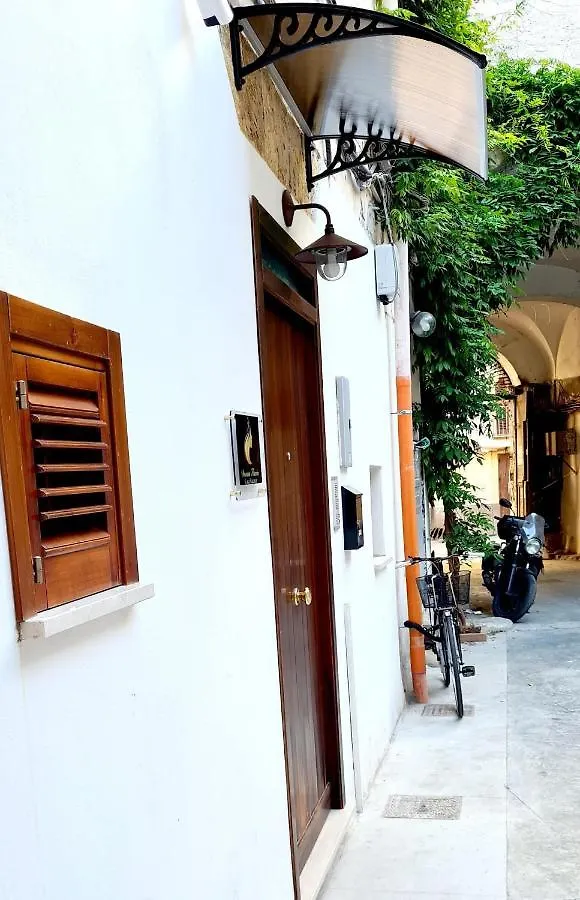 Daire Donna Flavia - Casa Vacanze Centro Storico Palermo